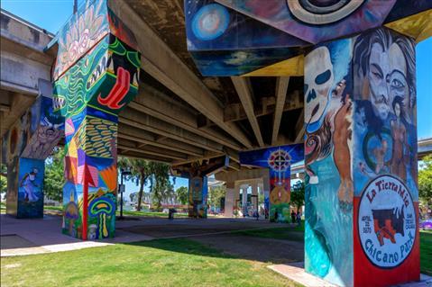 Chicano Park, Barrio Logan