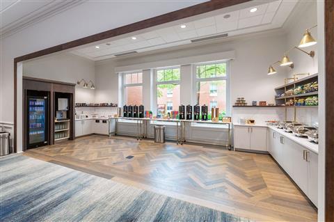 The Ohioan Hotel & Event Center (formerly Nationwide Hotel and Conference Center) en Centro Lewis, OH