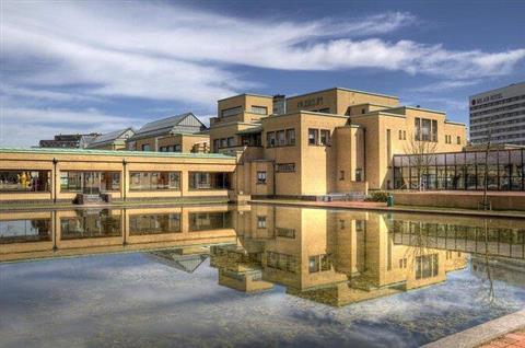 Kunstmuseum Den Haag (Art Museum)