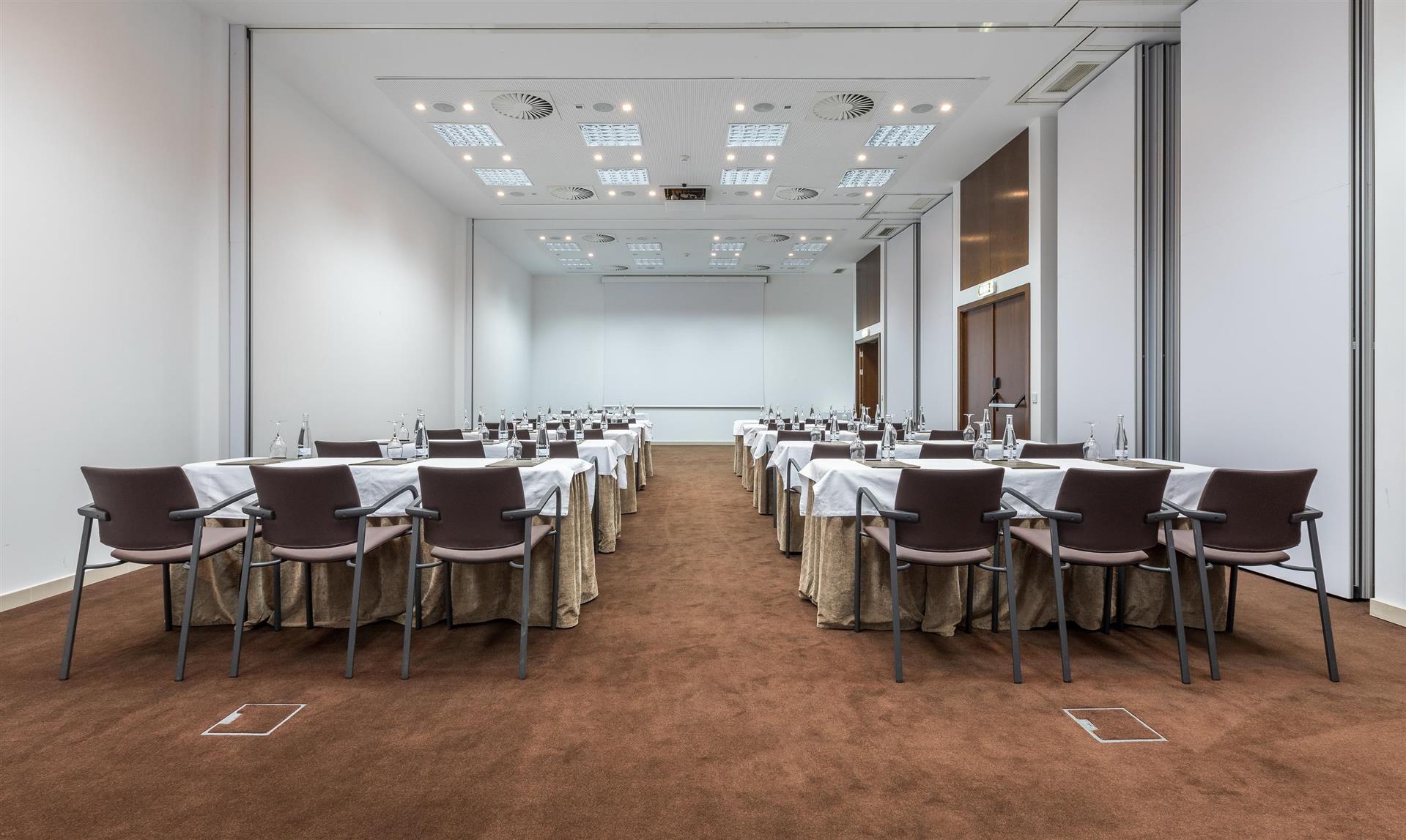 Immagine sala riunioni