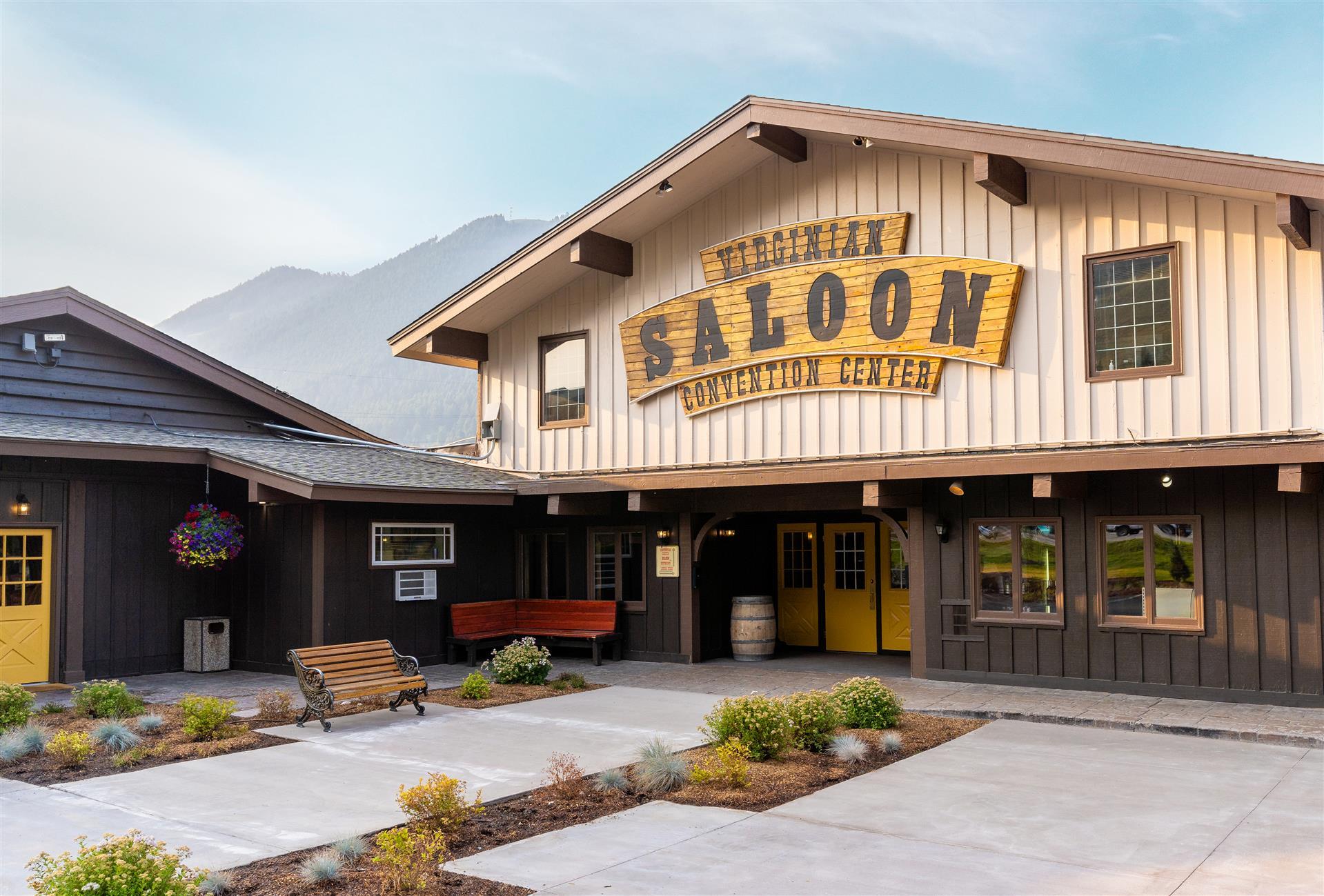 The Virginian Lodge image