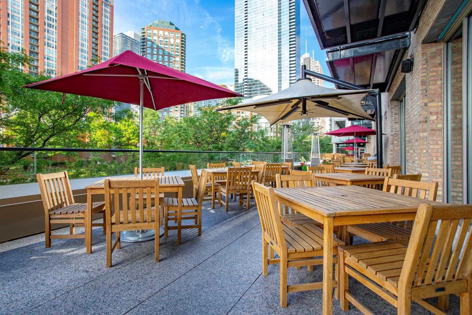 Pinstripes - Chicago en Chicago, IL