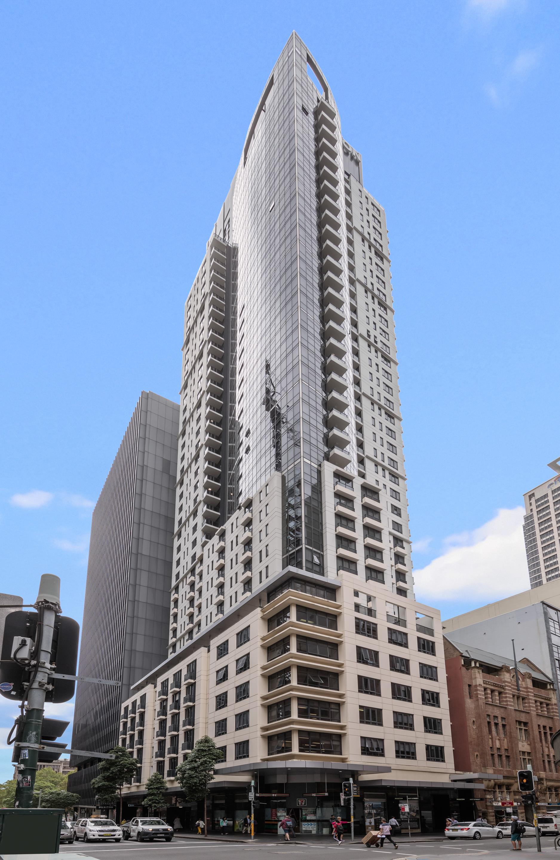 Meriton Suites Pitt Street image
