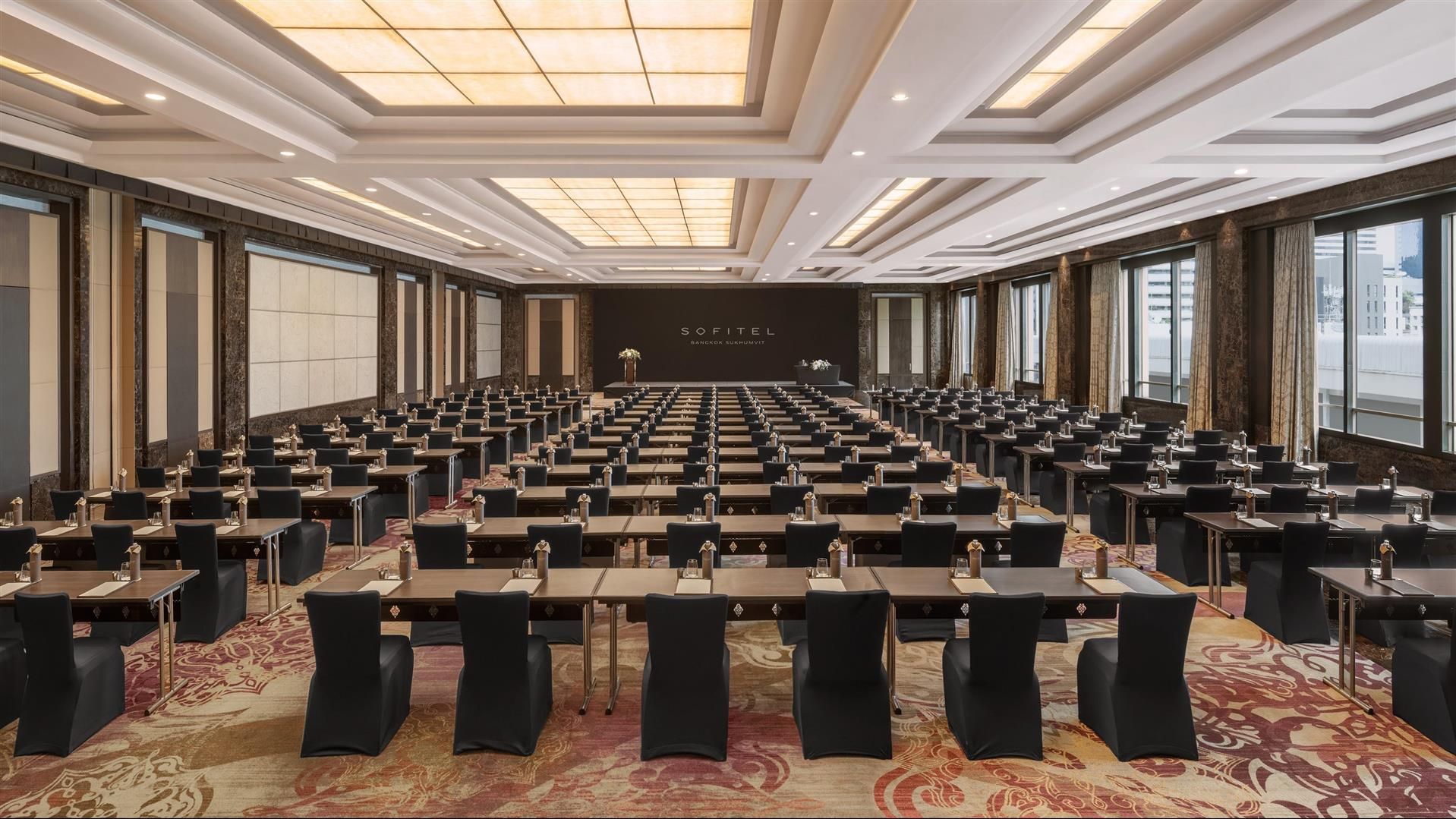 รูปสถานที่จัดงาน