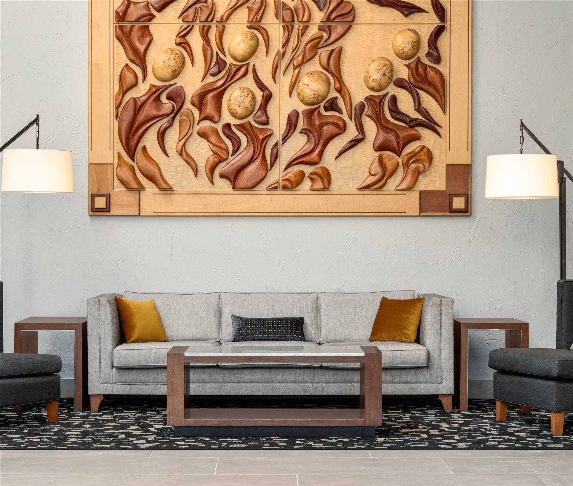 DoubleTree by Hilton Fort Myers at Bell Tower Shops in Fort Myers, FL