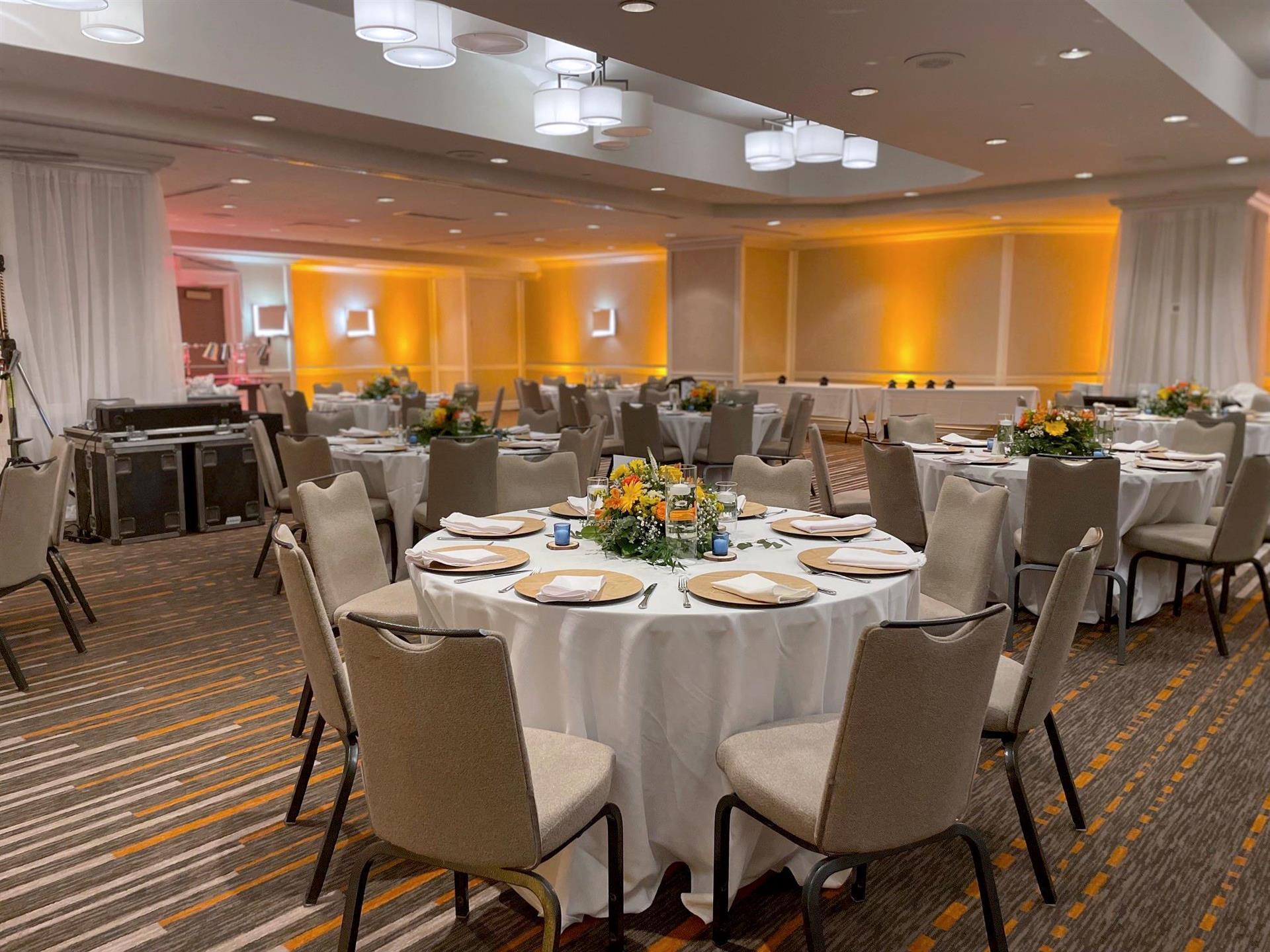 Delta Hotels Montreal image