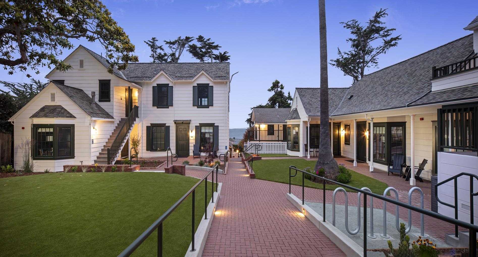 Carmel Beach Hotel à Carmel, CA