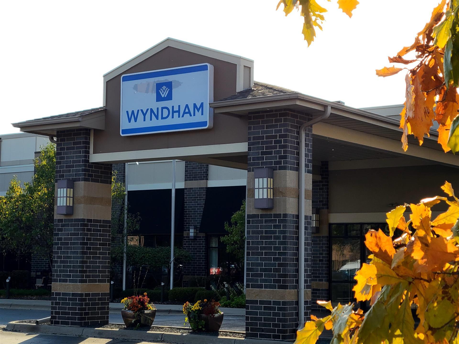 Wyndham Bloomington - Mall of America image