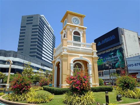 Surin Circle Clock Tower