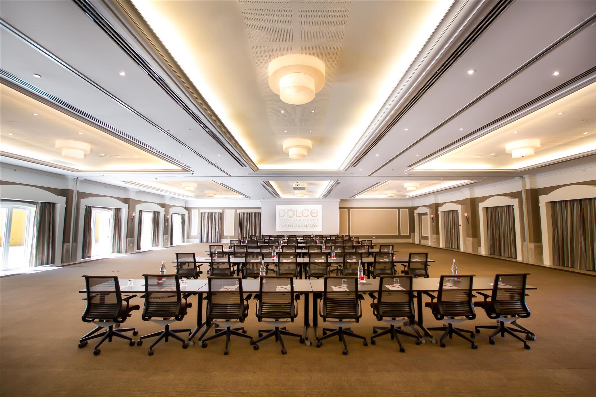 Dolce by Wyndham CampoReal Lisboa image