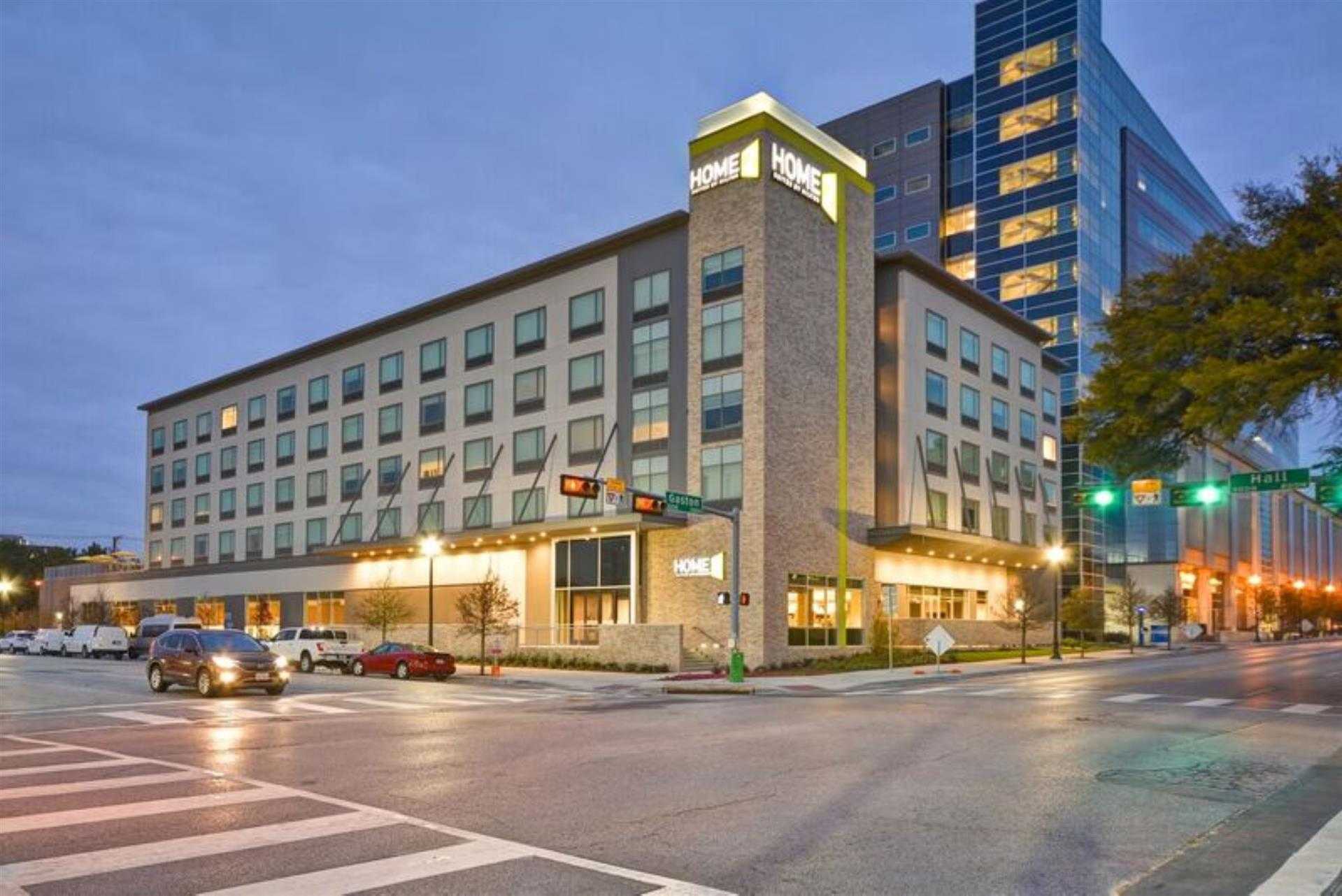 Home2 Suites by Hilton Dallas Downtown at Baylor Scott & White a Dallas, TX