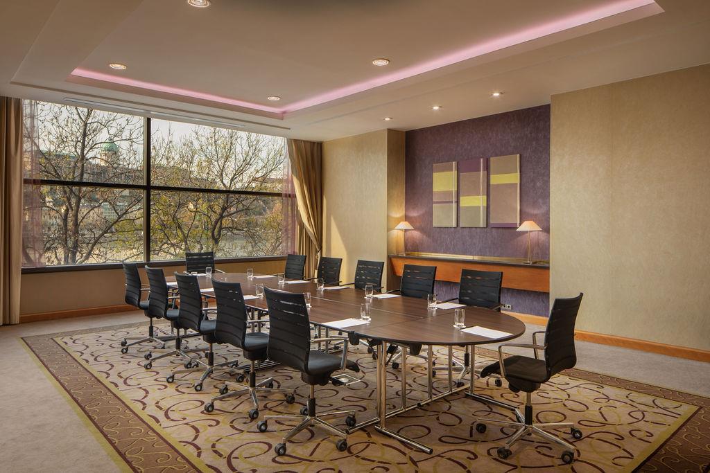 Meeting room image