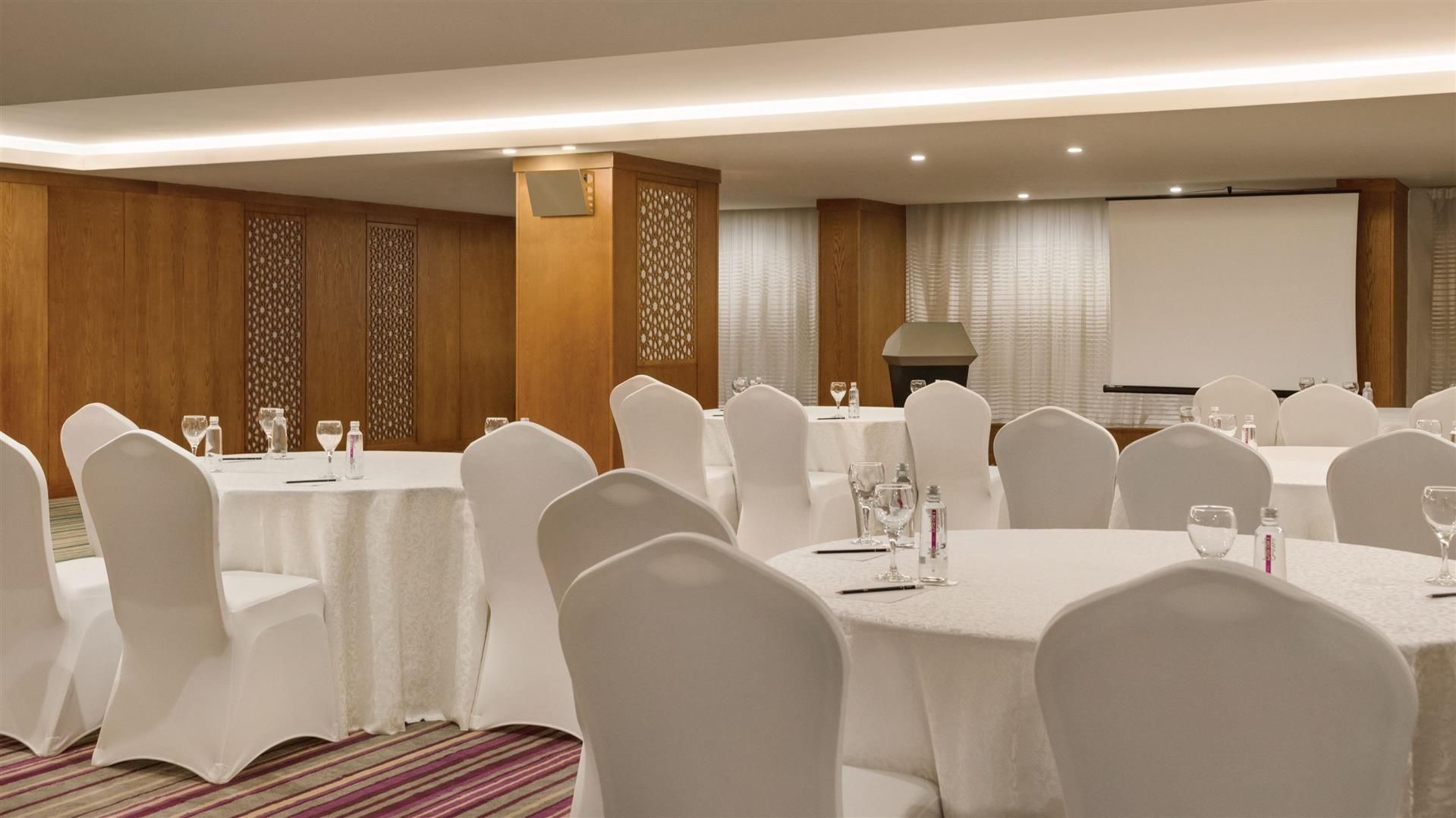 รูปสถานที่จัดงาน