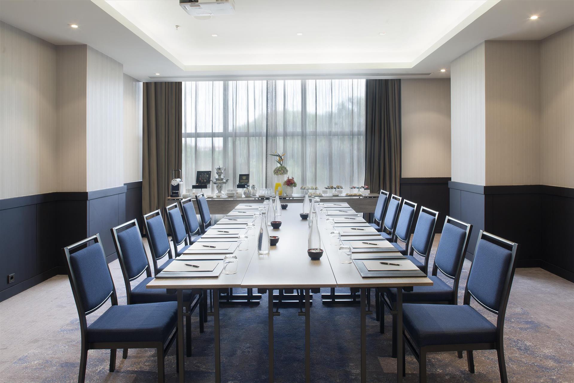 Imagen de la sala de reuniones