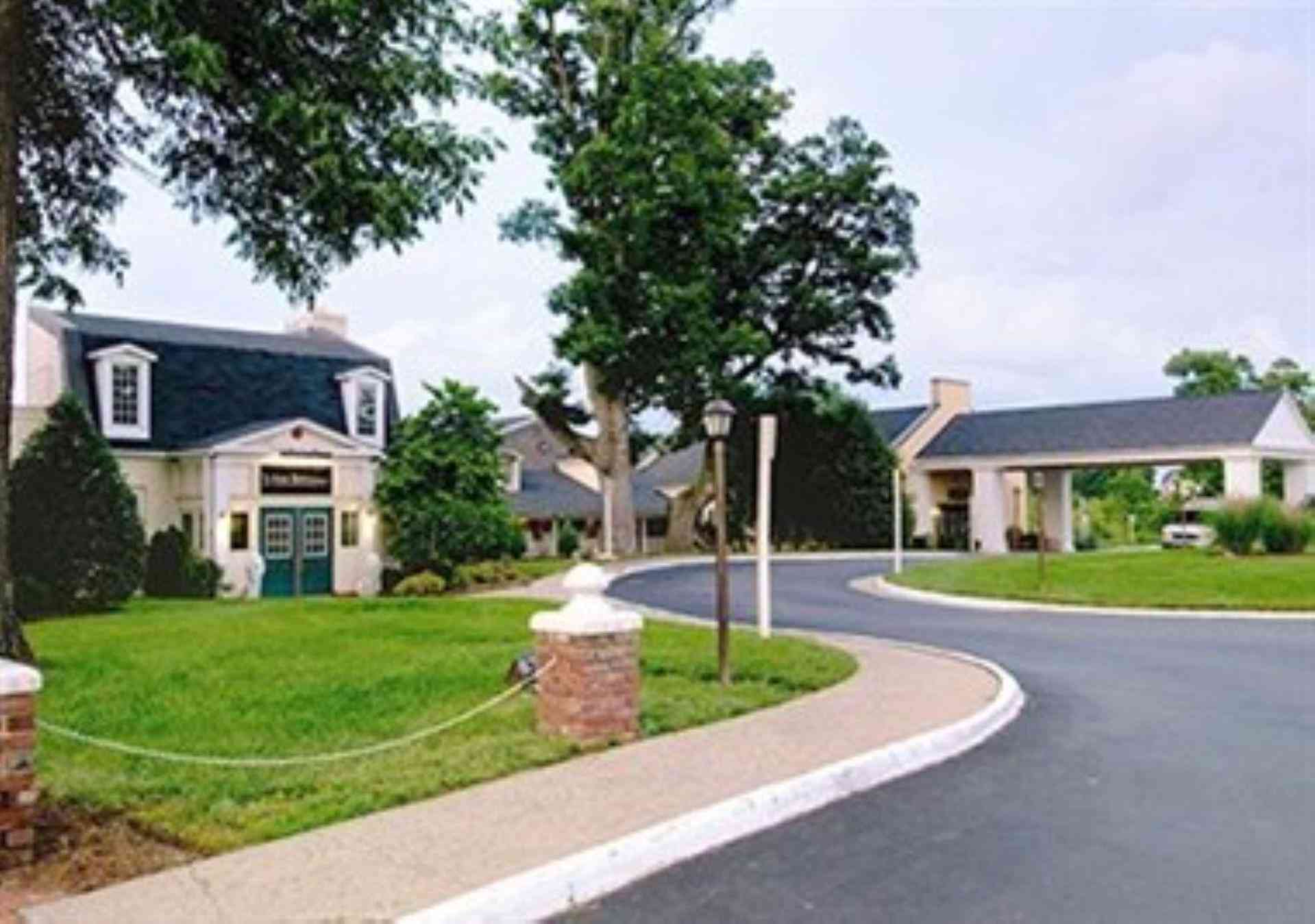 Clarion Hotel and Conference Center Leesburg in Leesburg, VA