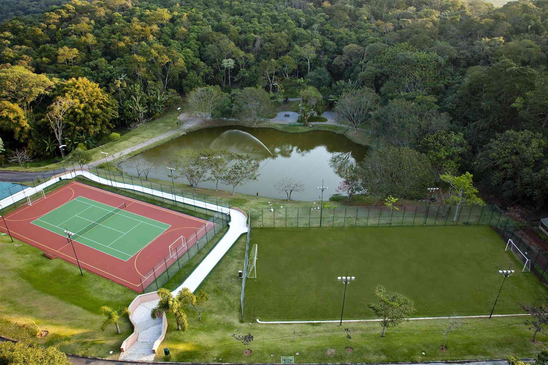 Almenat Embu das Artes, Tapestry Collection by Hilton en Embu das Artes, BR