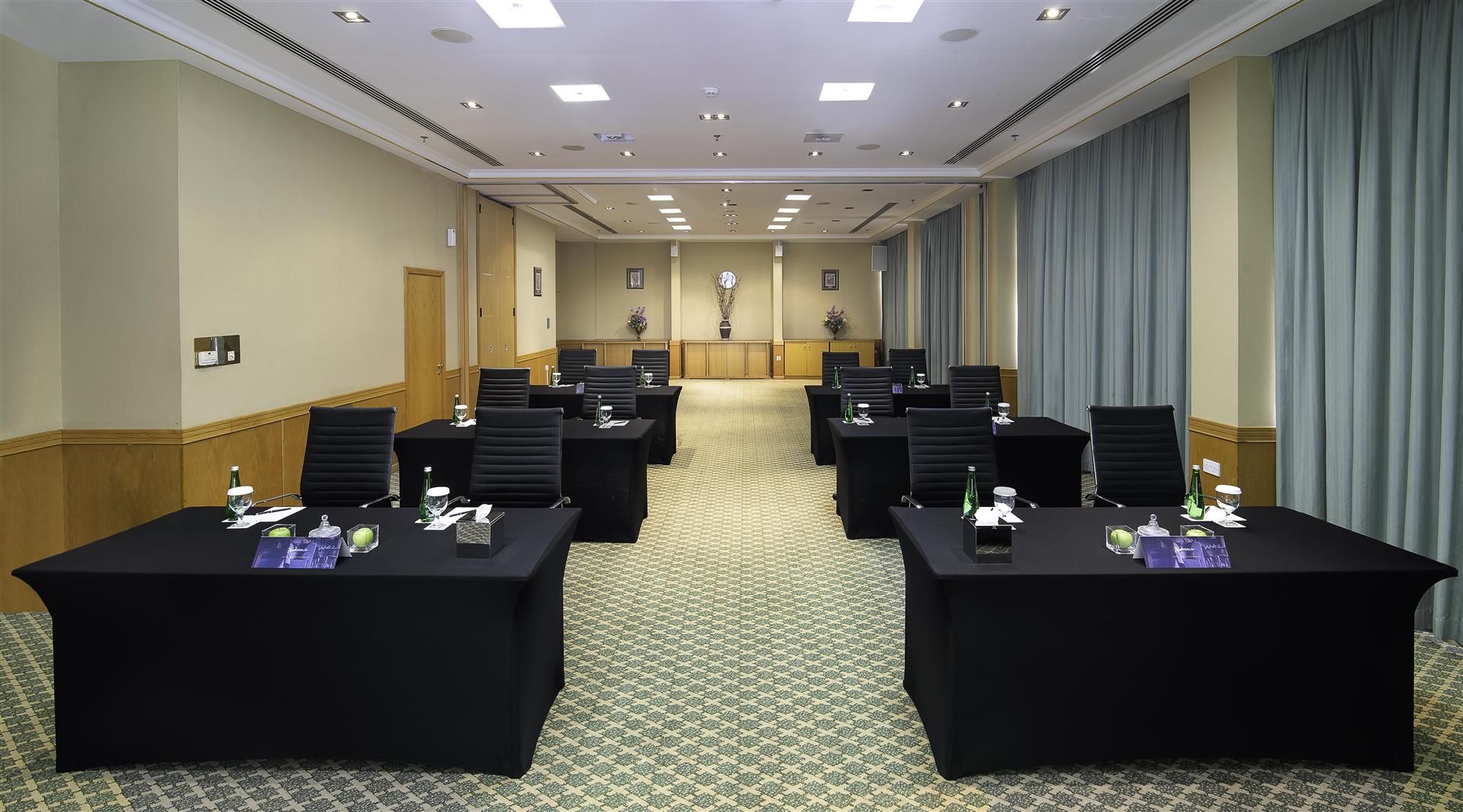 รูปสถานที่จัดงาน