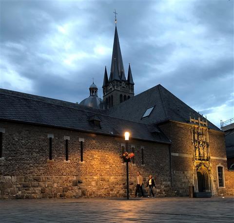 Tesoro de la catedral de Aquisgrán