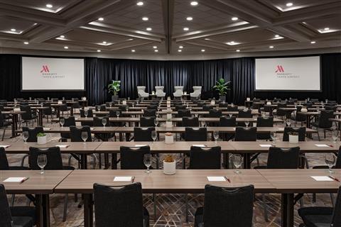 Tampa Airport Marriott in Tampa, FL