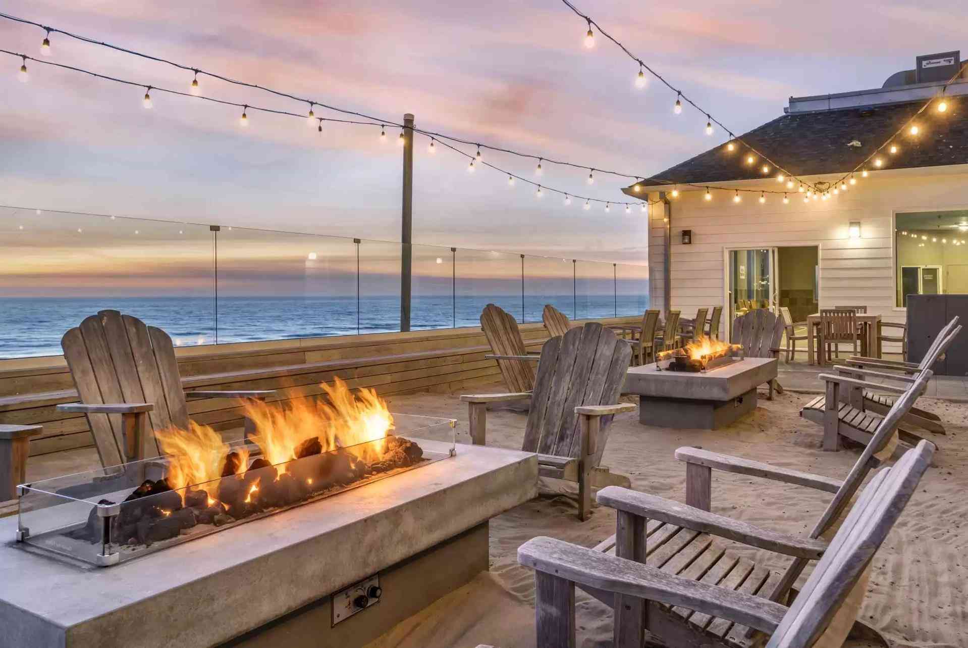 Elizabeth Oceanfront Suites Ascend Hotel Collectio, Newport, OR