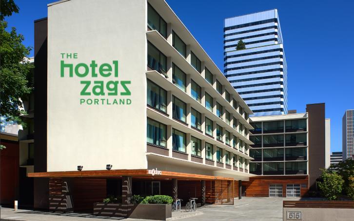 Buses and Bags at The Zags 圖像