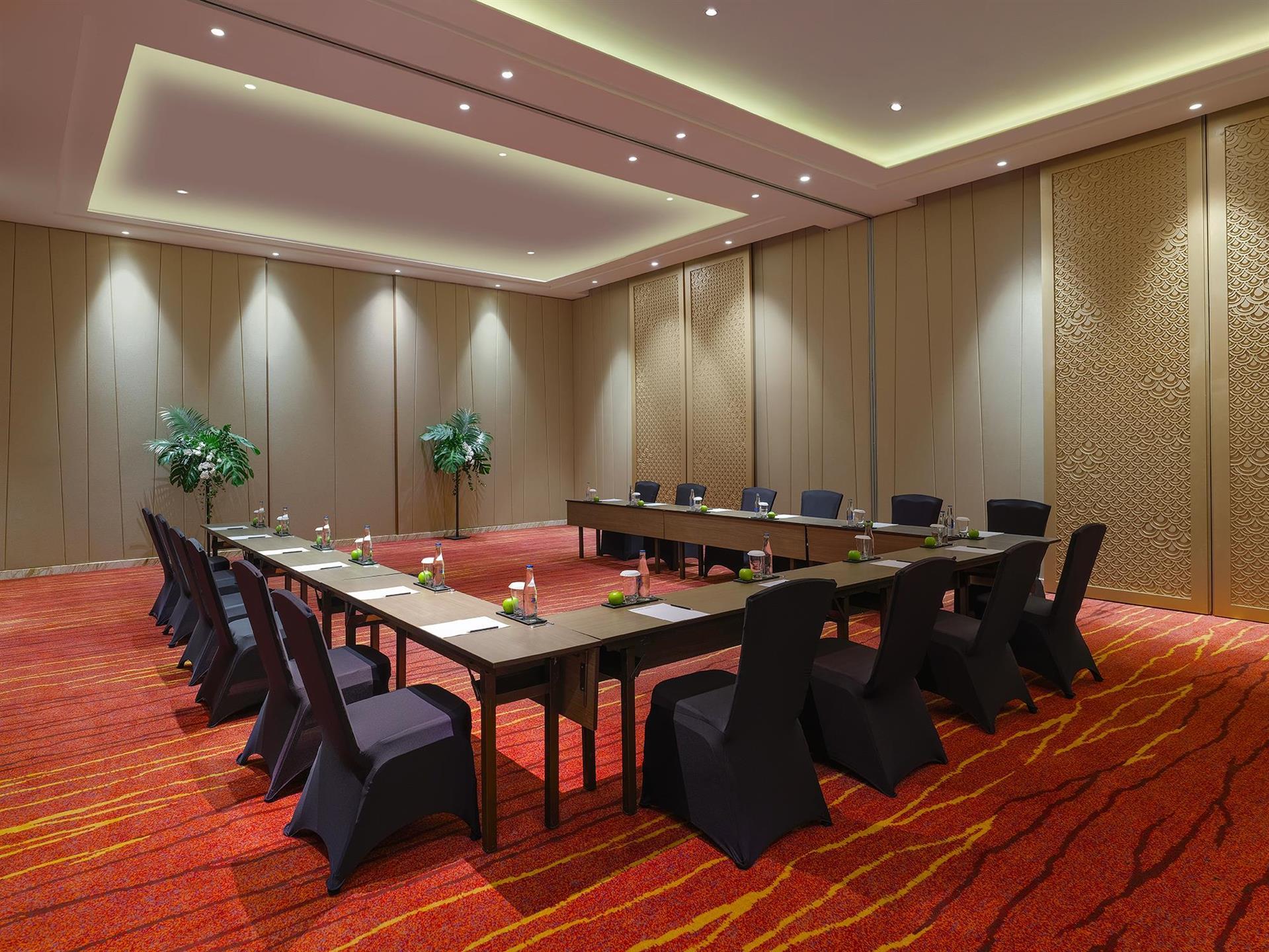 Изображение помещения для встречи