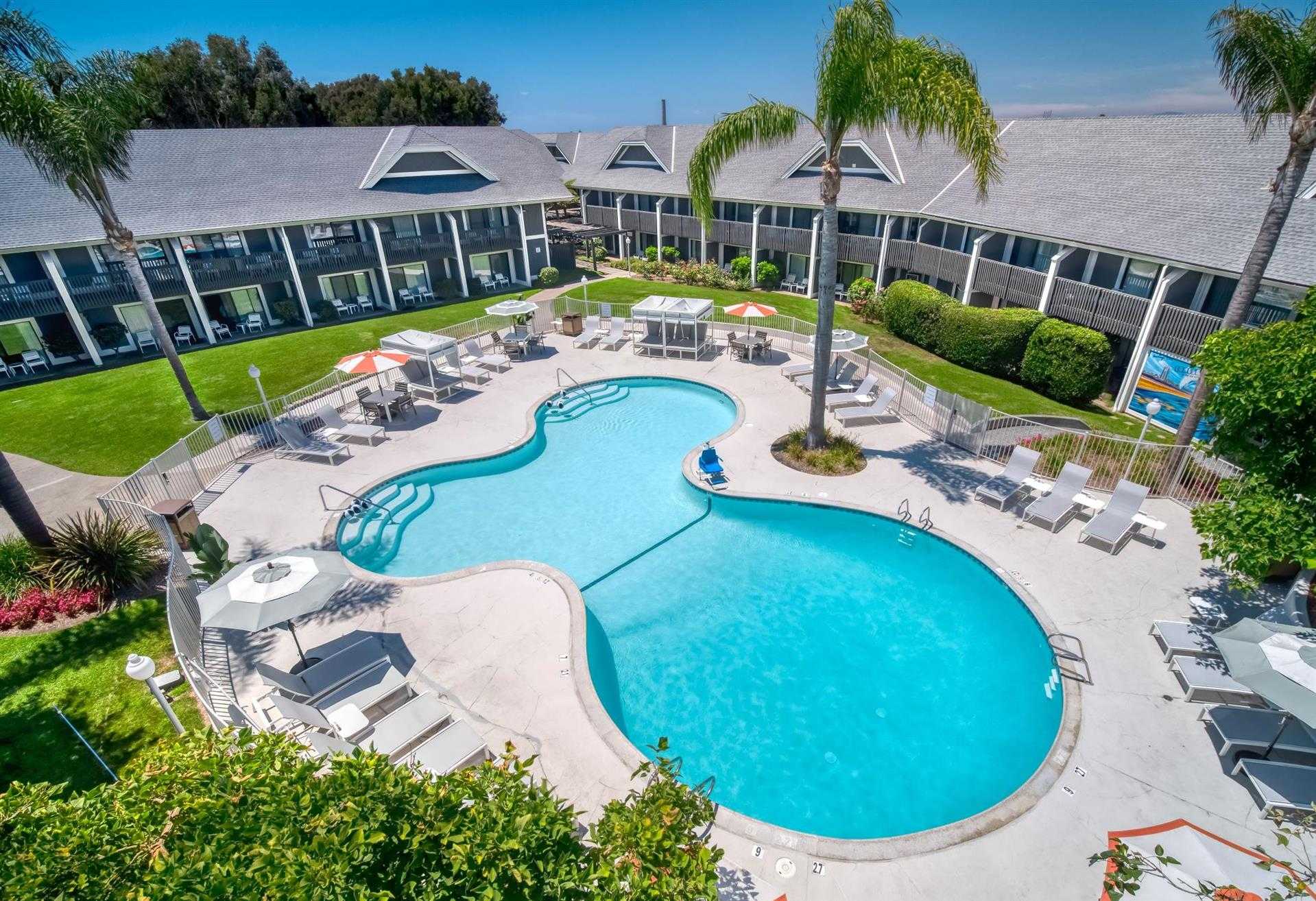 Carlsbad by the Sea Hotel в Carlsbad, CA