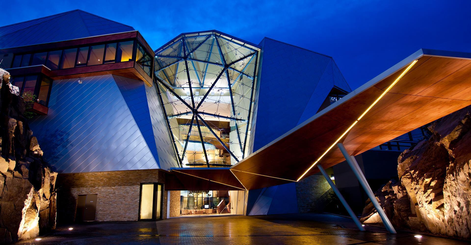 Sparkling Hill Resort image