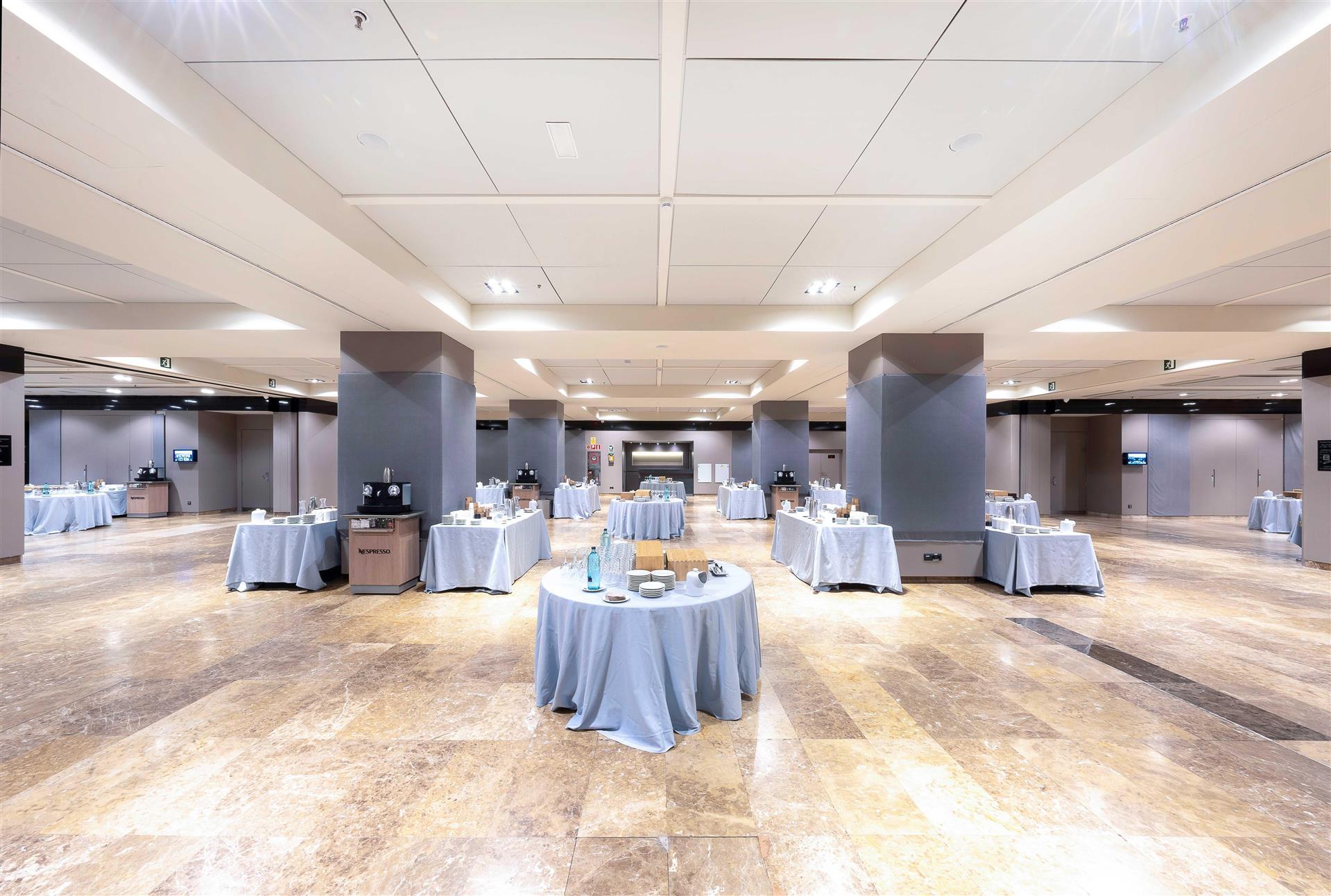 Изображение помещения для встречи