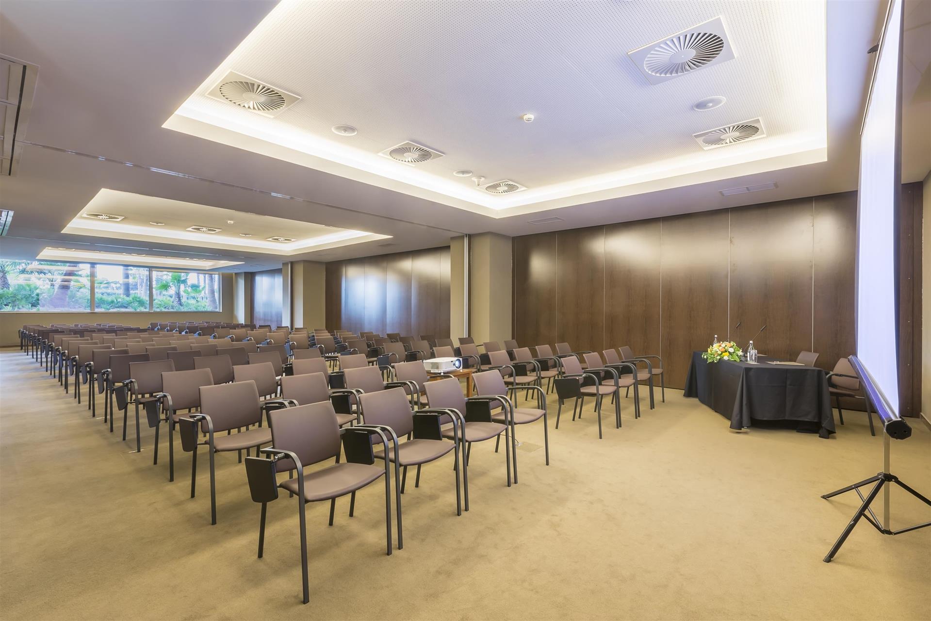 Immagine sala riunioni