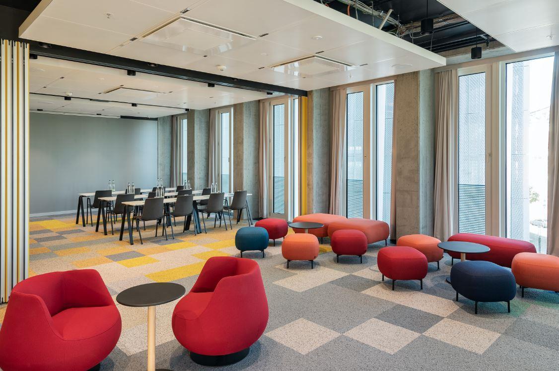 Imagen de la sala de reuniones