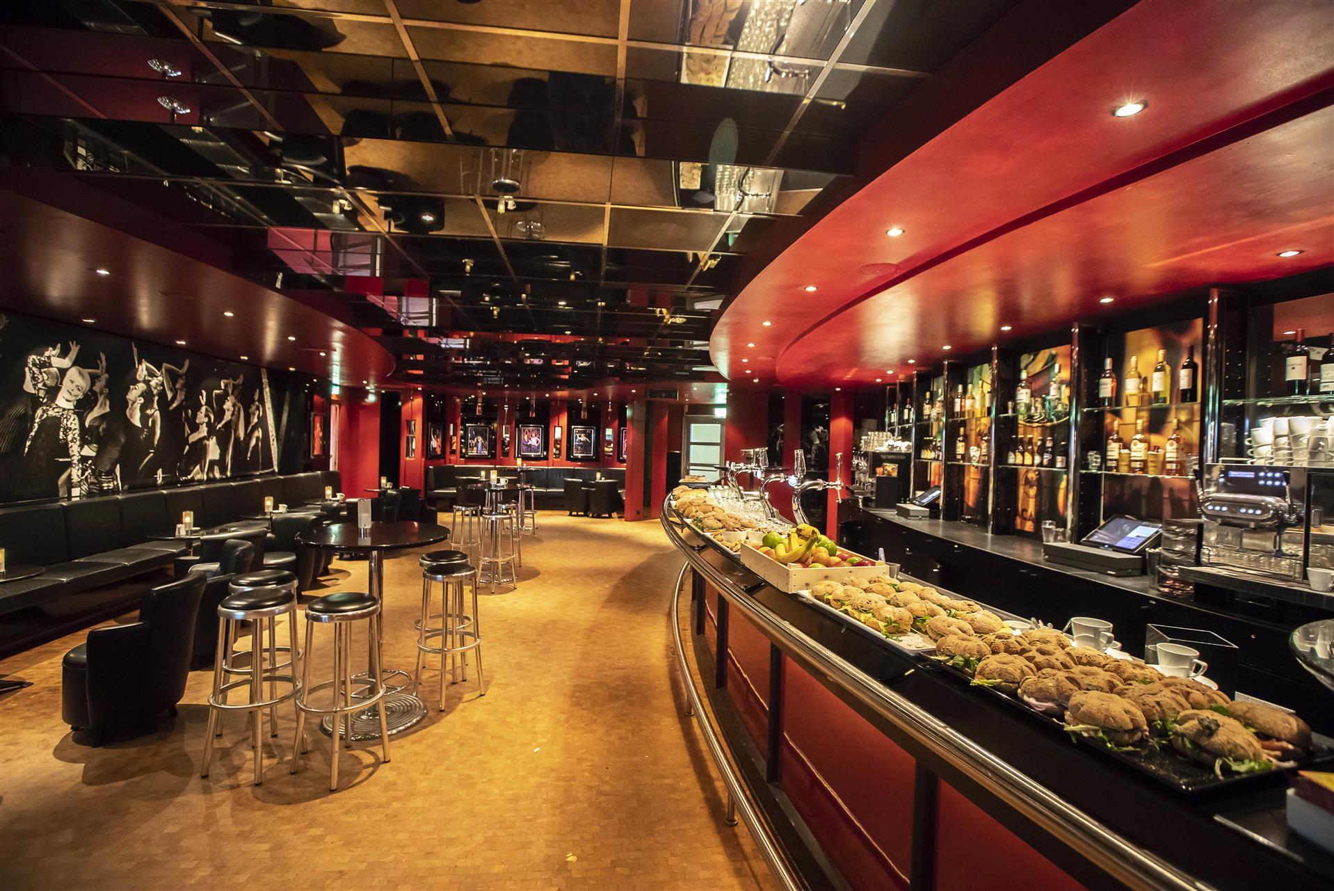 Imagem da sala de reuniões