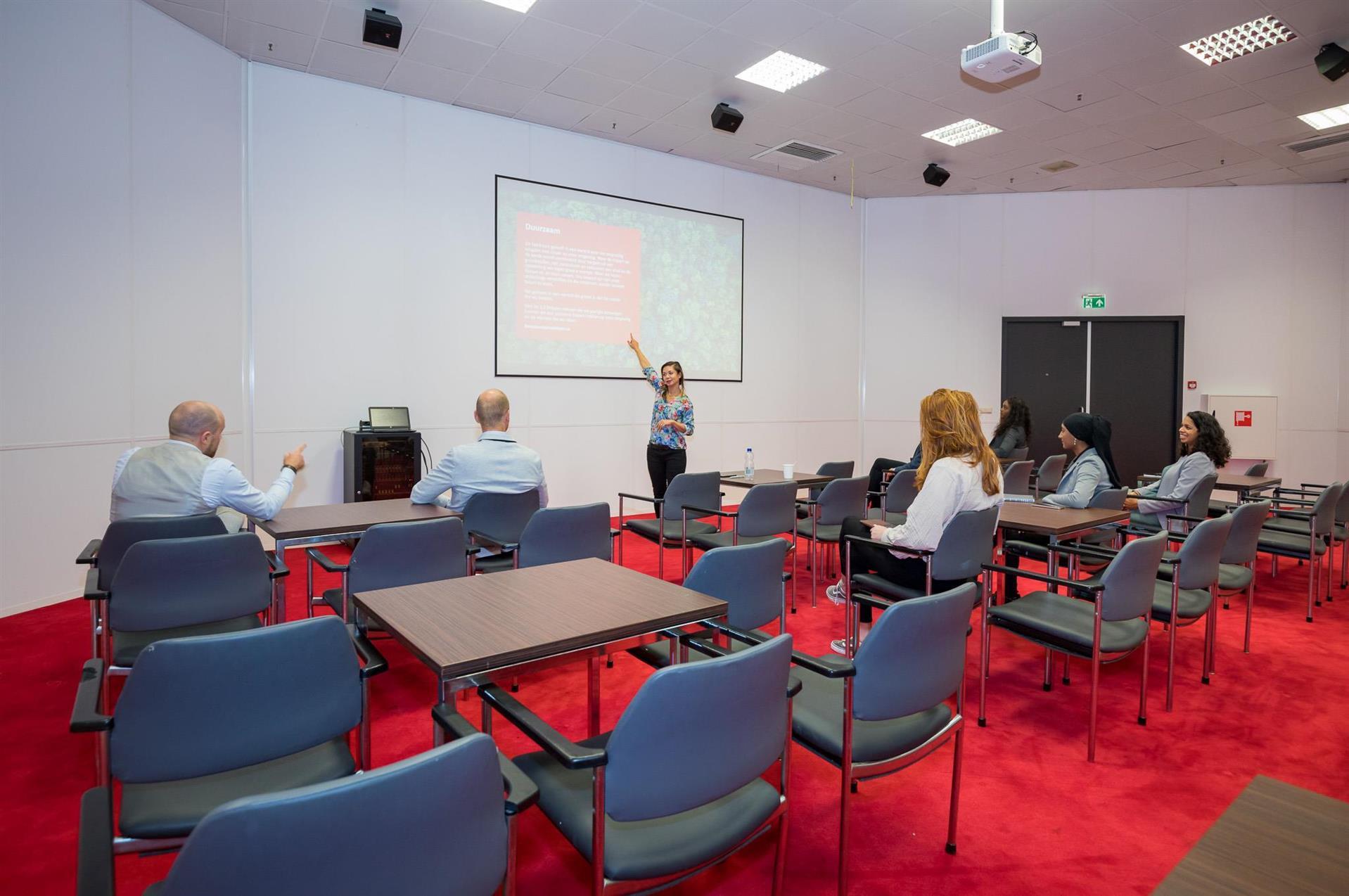 Imagem da sala de reuniões