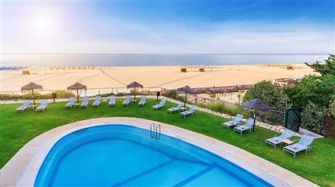 AP Oriental Beach Hotel in Portimao, PT