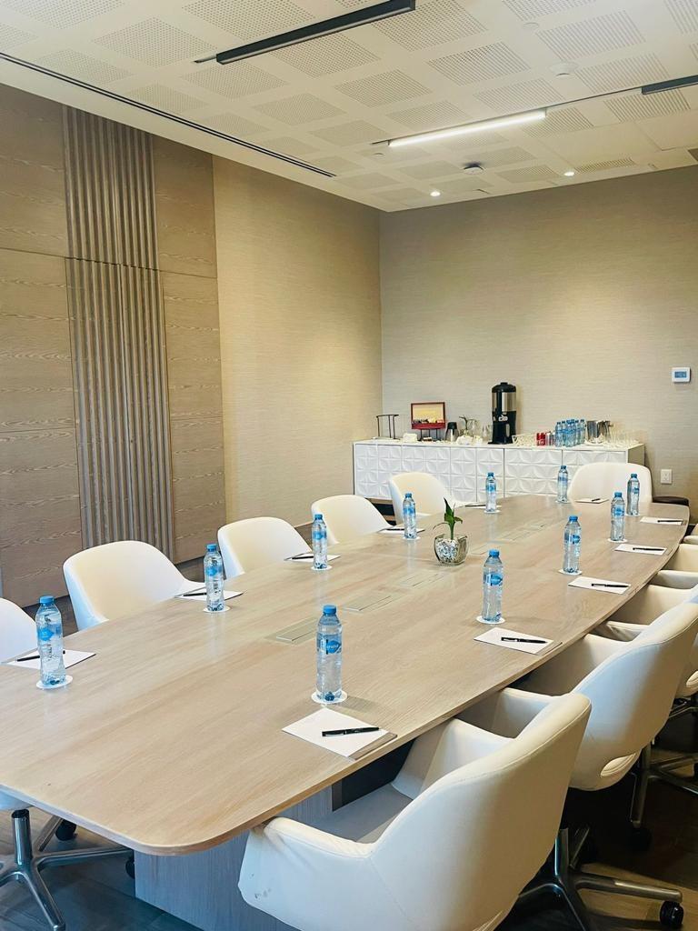 Imagen de la sala de reuniones