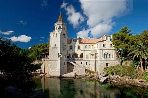 Museu Condes de Castro Guimarães