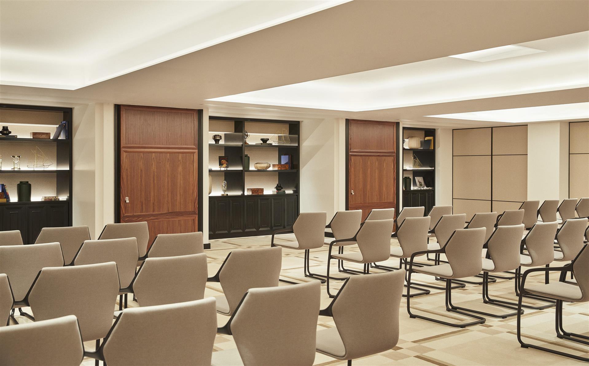 Изображение помещения для встречи