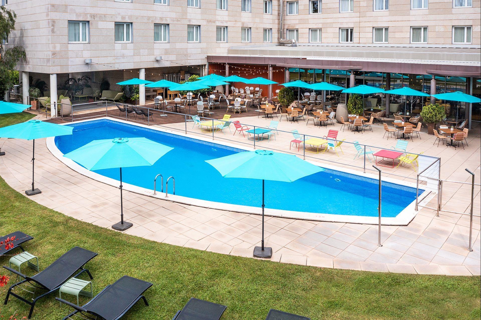 Novotel Barcelona Cornella image