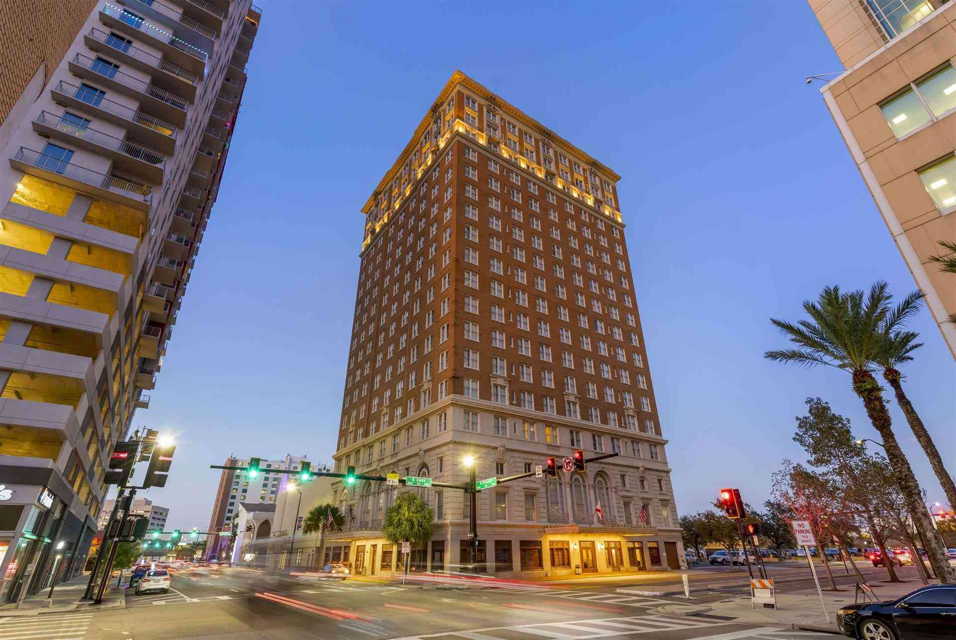 Hotel Flor Tampa Downtown, Tapestry Collection by Hilton in Tampa, FL