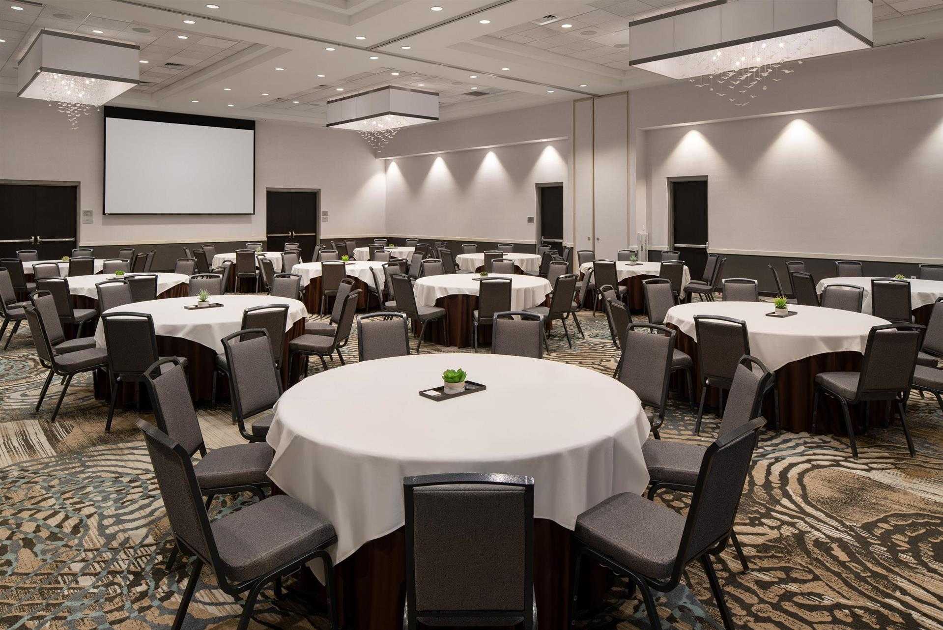 Courtyard by Marriott Scottsdale Salt River в Scottsdale, AZ