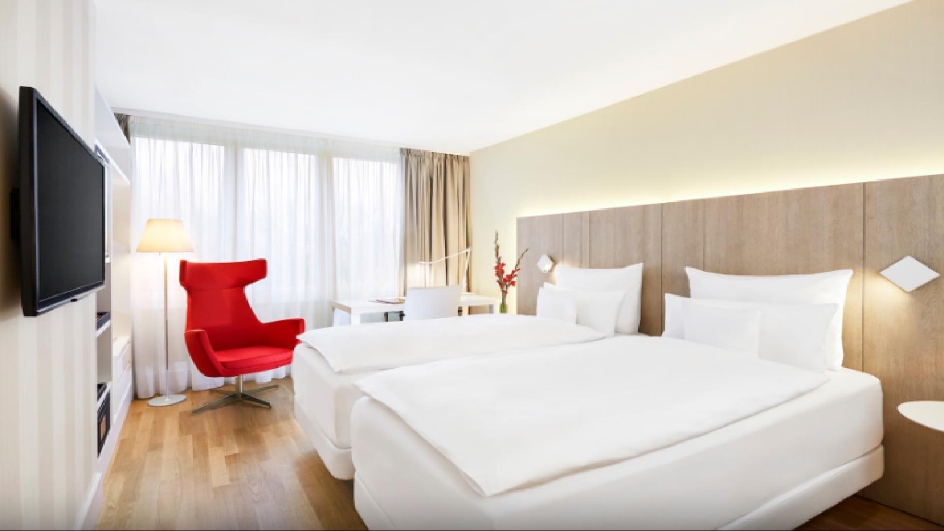 NH Collection Hamburg City image