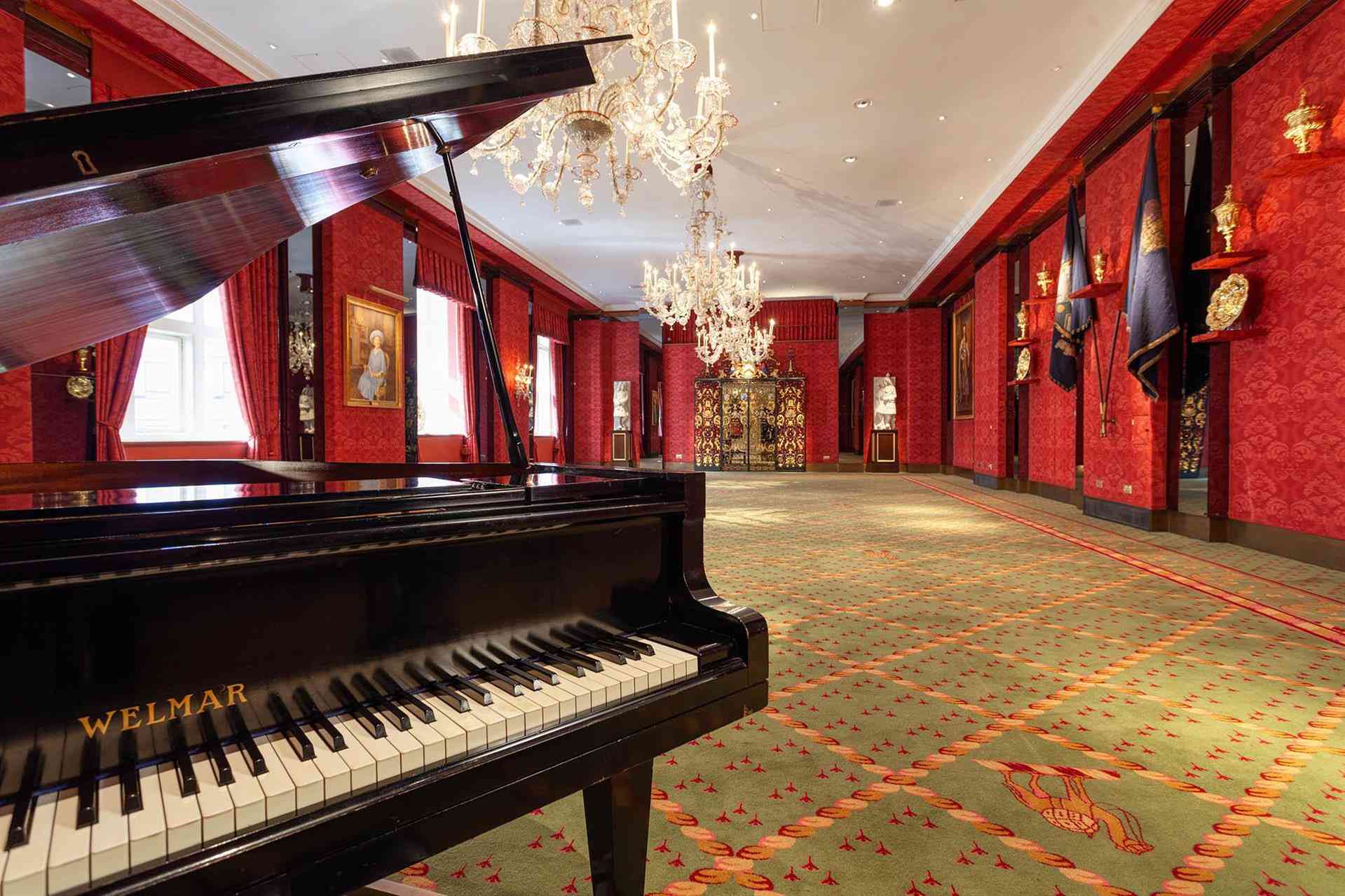 Grocers' Hall в London, GB1