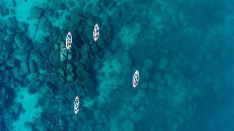 Kayak Lake Tahoe