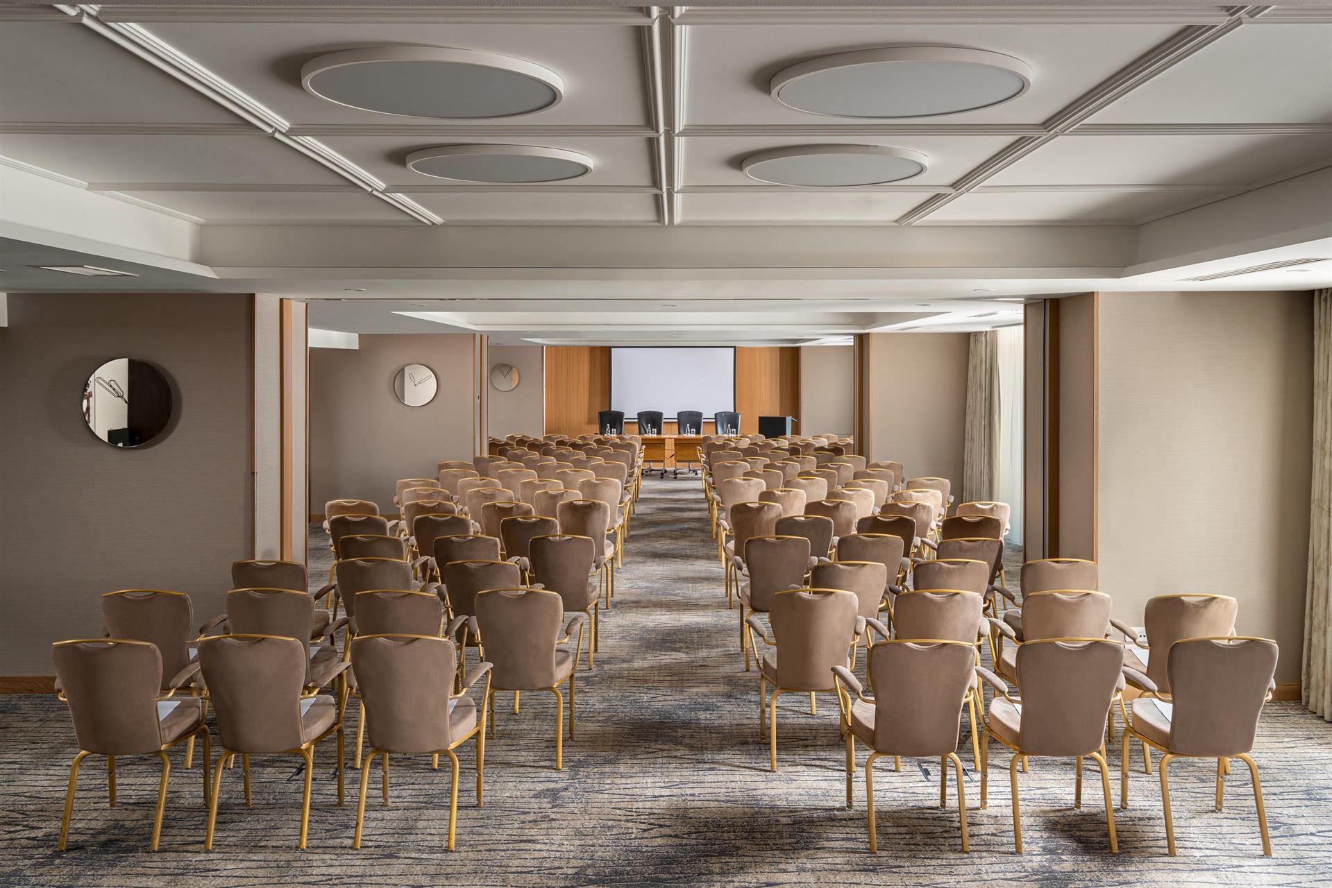 Imagem da sala de reuniões