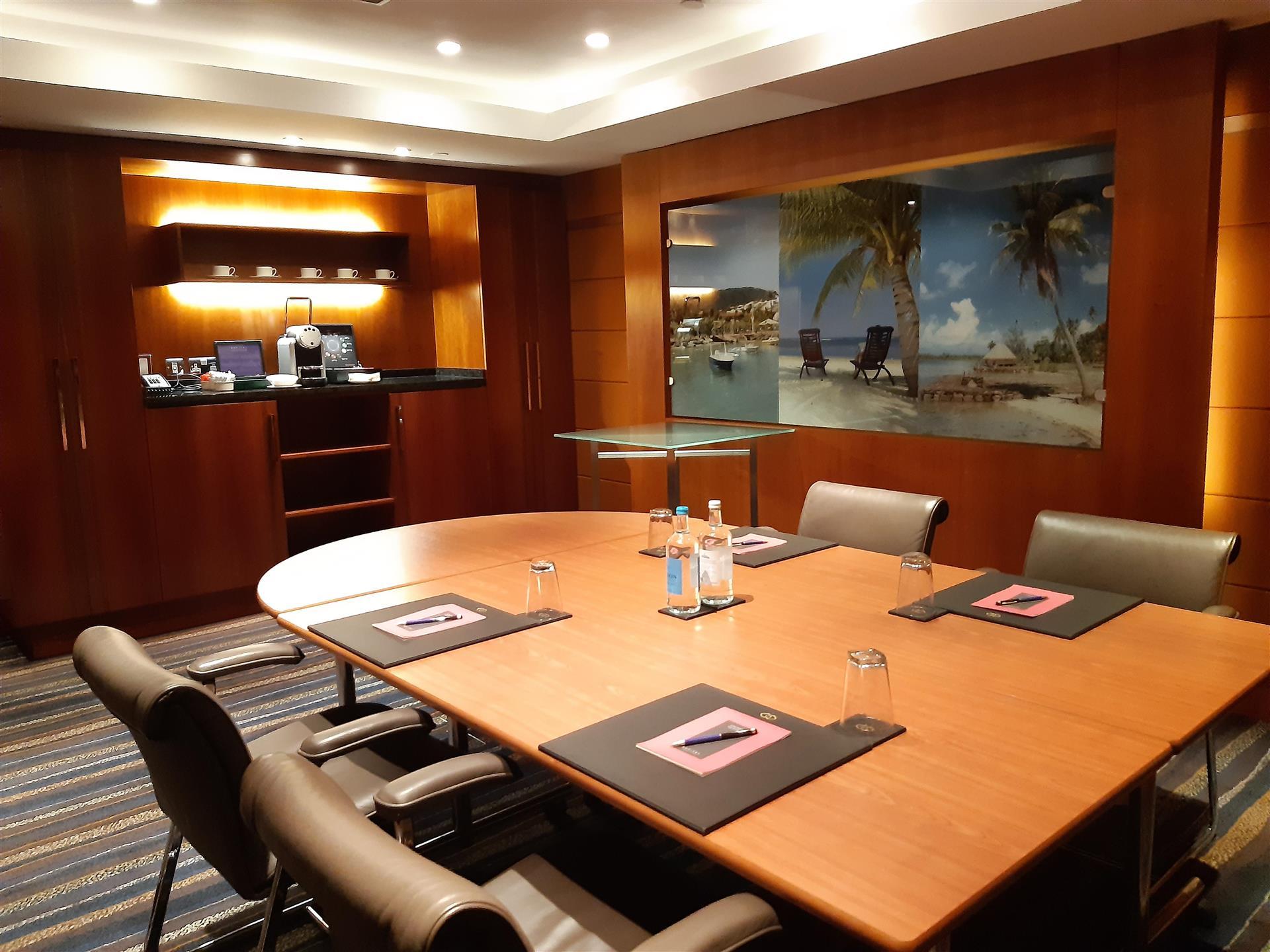 Изображение помещения для встречи