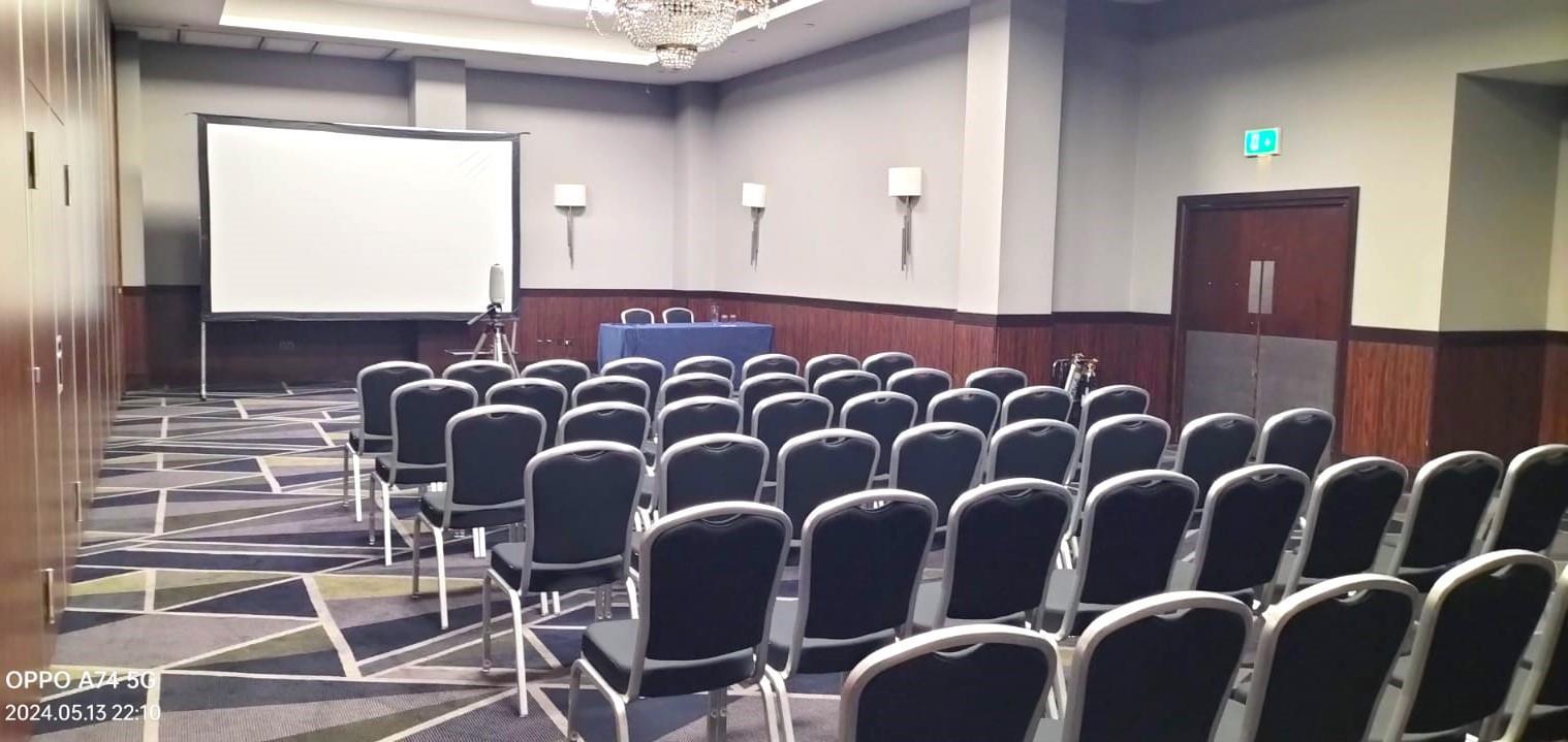 Imagen de la sala de reuniones