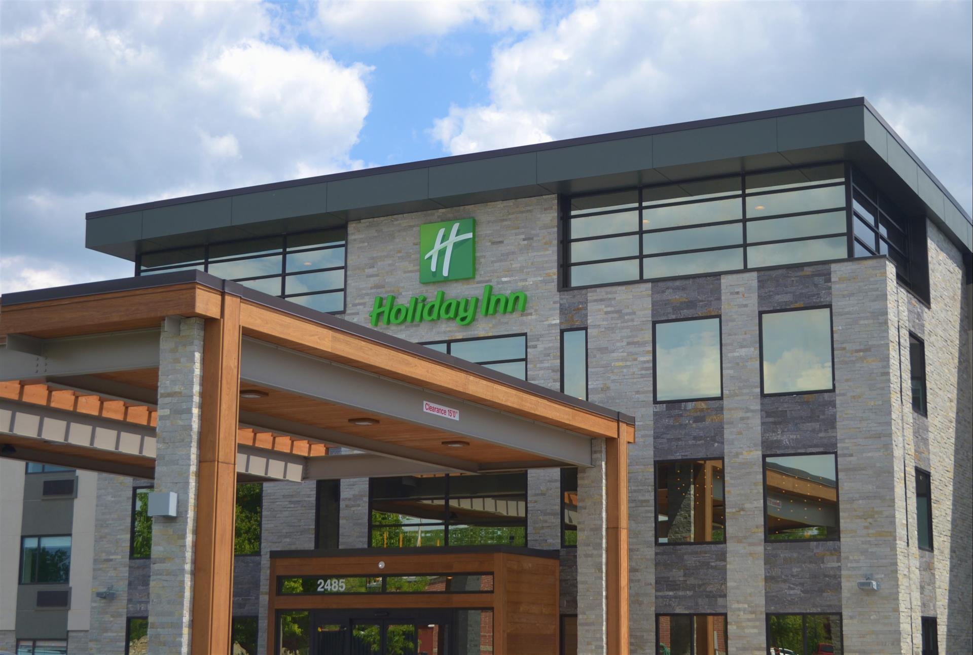 Holiday Inn Columbus image