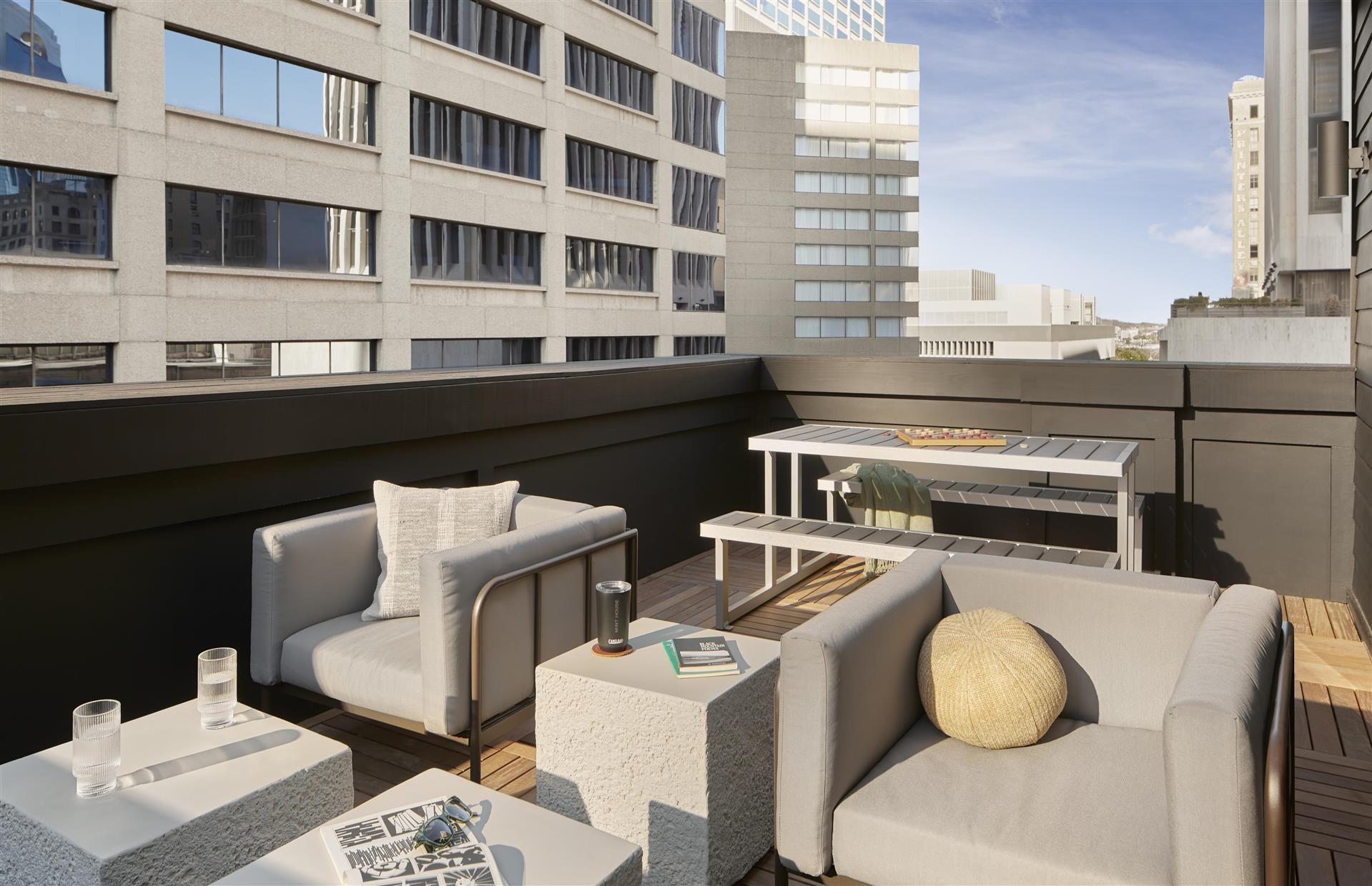 ZNote by Mint House – Nashville, TN image