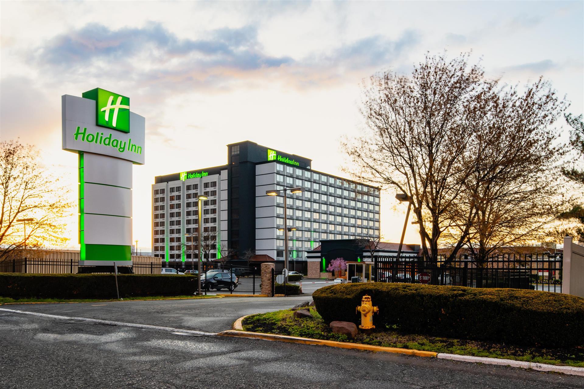 Holiday Inn Newark International Airport image