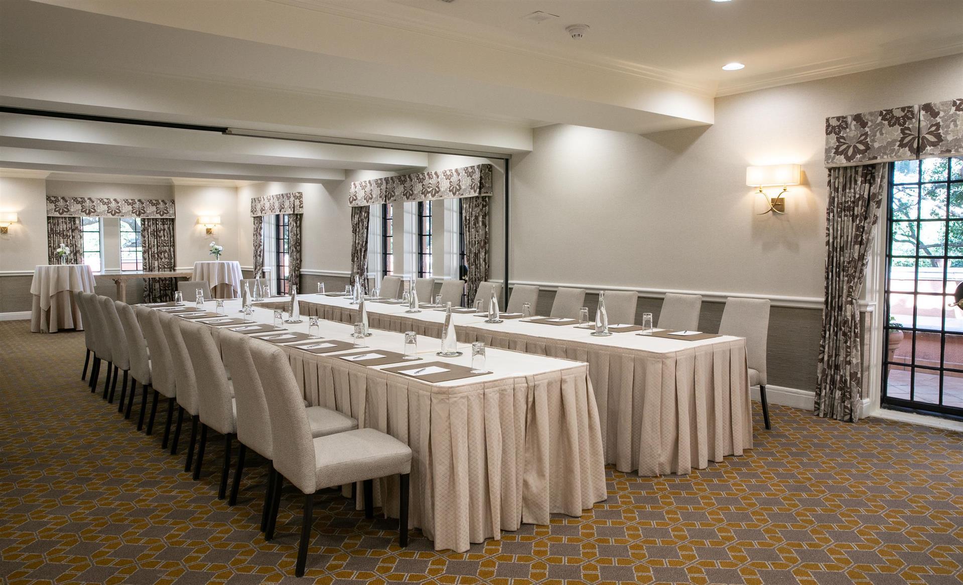 ミーティングルームの画像